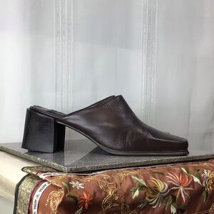 Glacée ‘Coco’ Leather Square Toe Block Heel Mules Sz 10